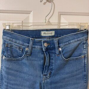 Madewell Mid-Rise Stovepipe Jeans 26P - never worn